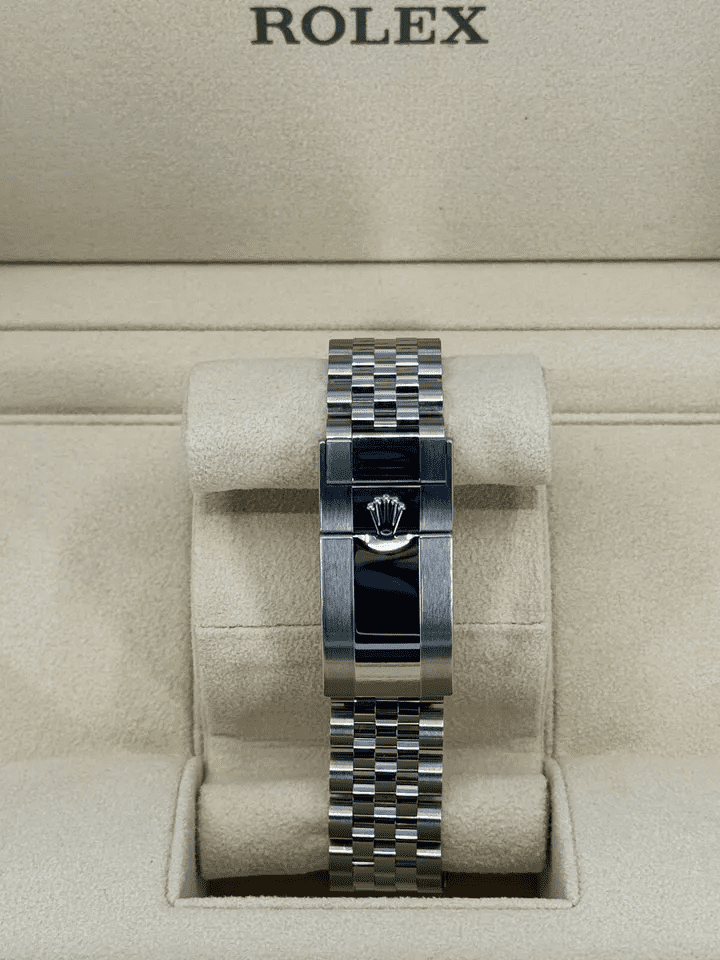 Mint Rolex GMT-Master II, 40mm, Sprite, Jubilee, 126720VTNR-0002, dated 2023 - Image 5